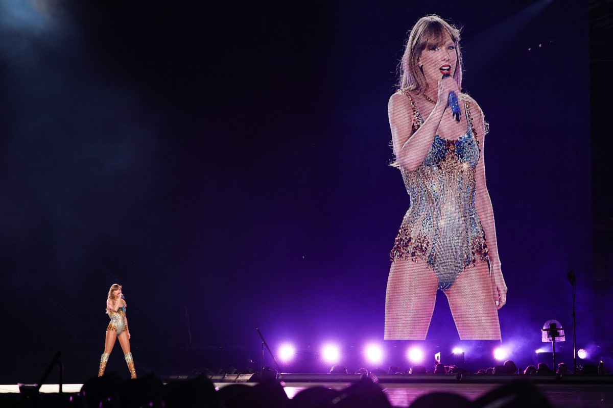Taylor Swift announces 12th album for pre-pre-order