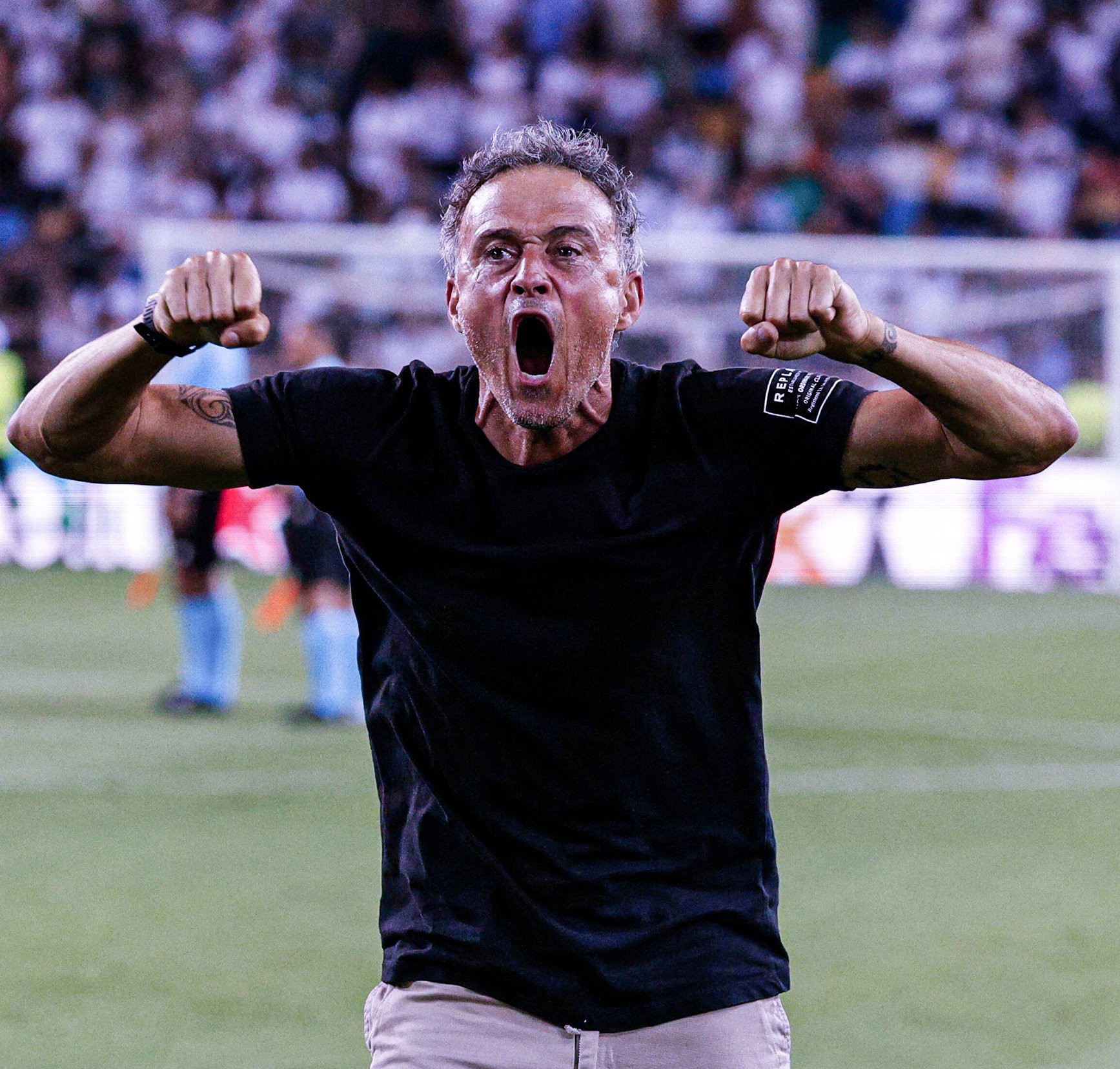 Enrique Equals Guardiola, Ferguson, Ancelottis UEFA Super Cup Feat