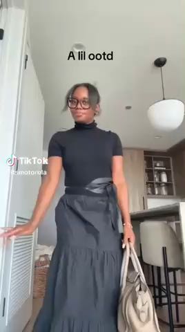 Long skirt outfit idea
Cc:itsmotorola
Follow our