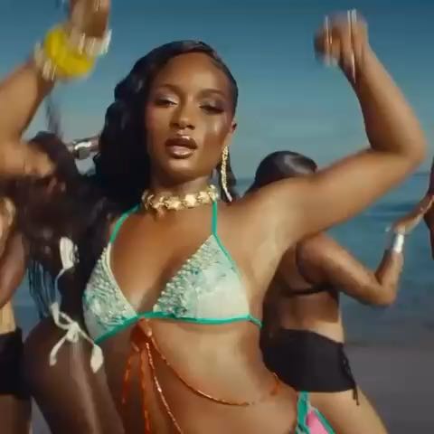  HOT BODY music video out now
cc: